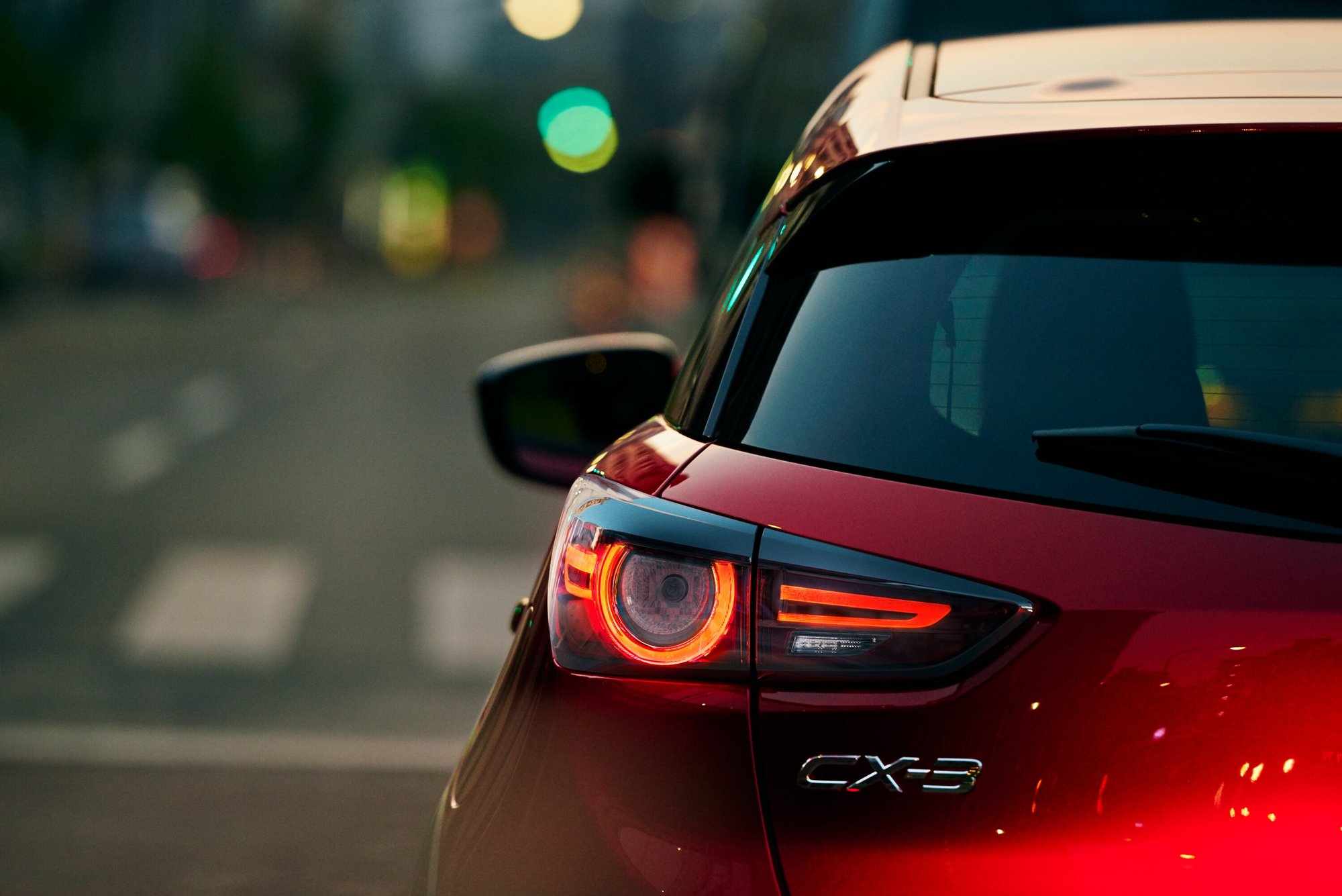 CX-3_C6_JPN_Rear-min CX-3_C6_JPN_Rear-min