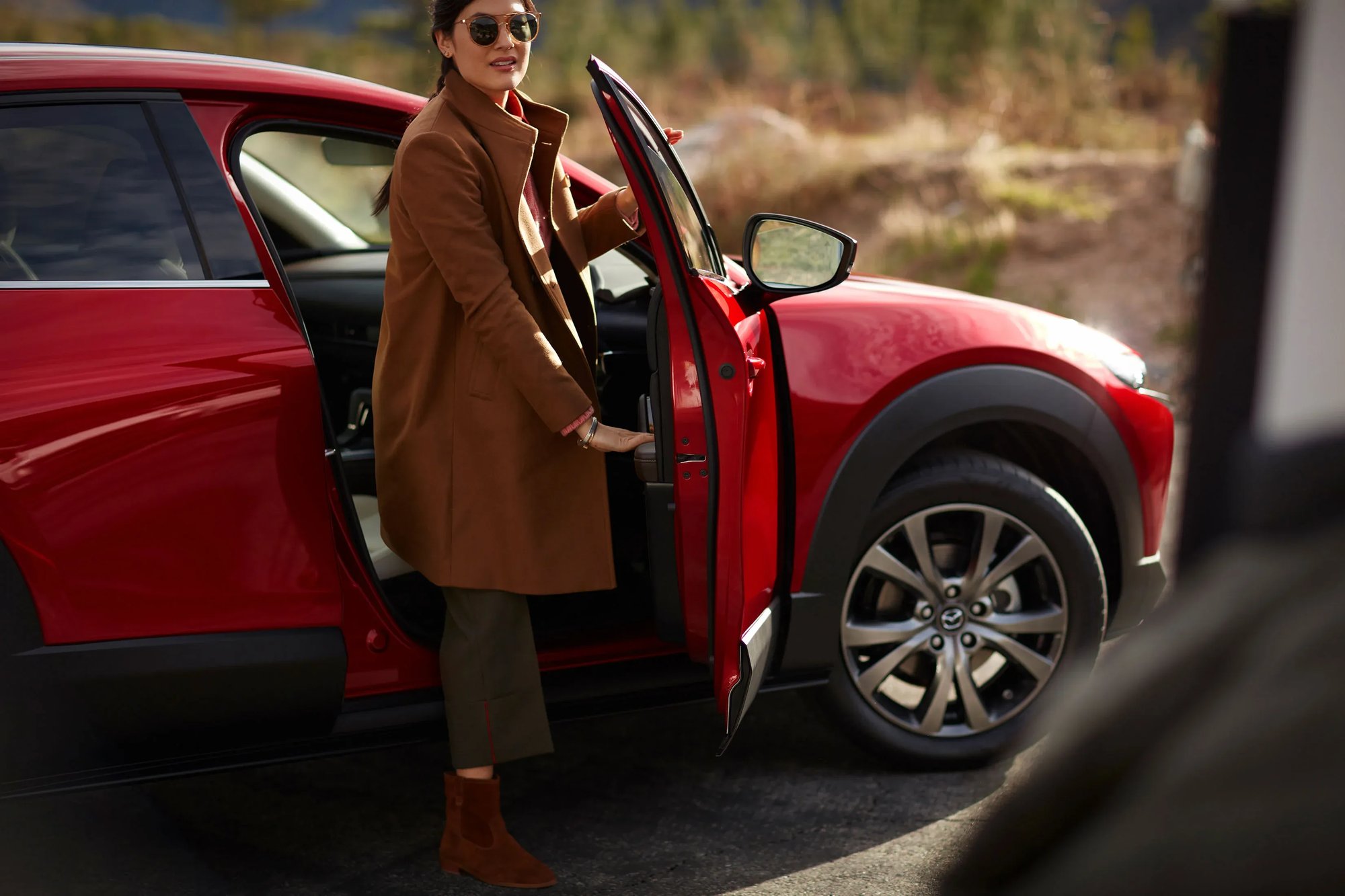 Mazda-cx-30-women_webp