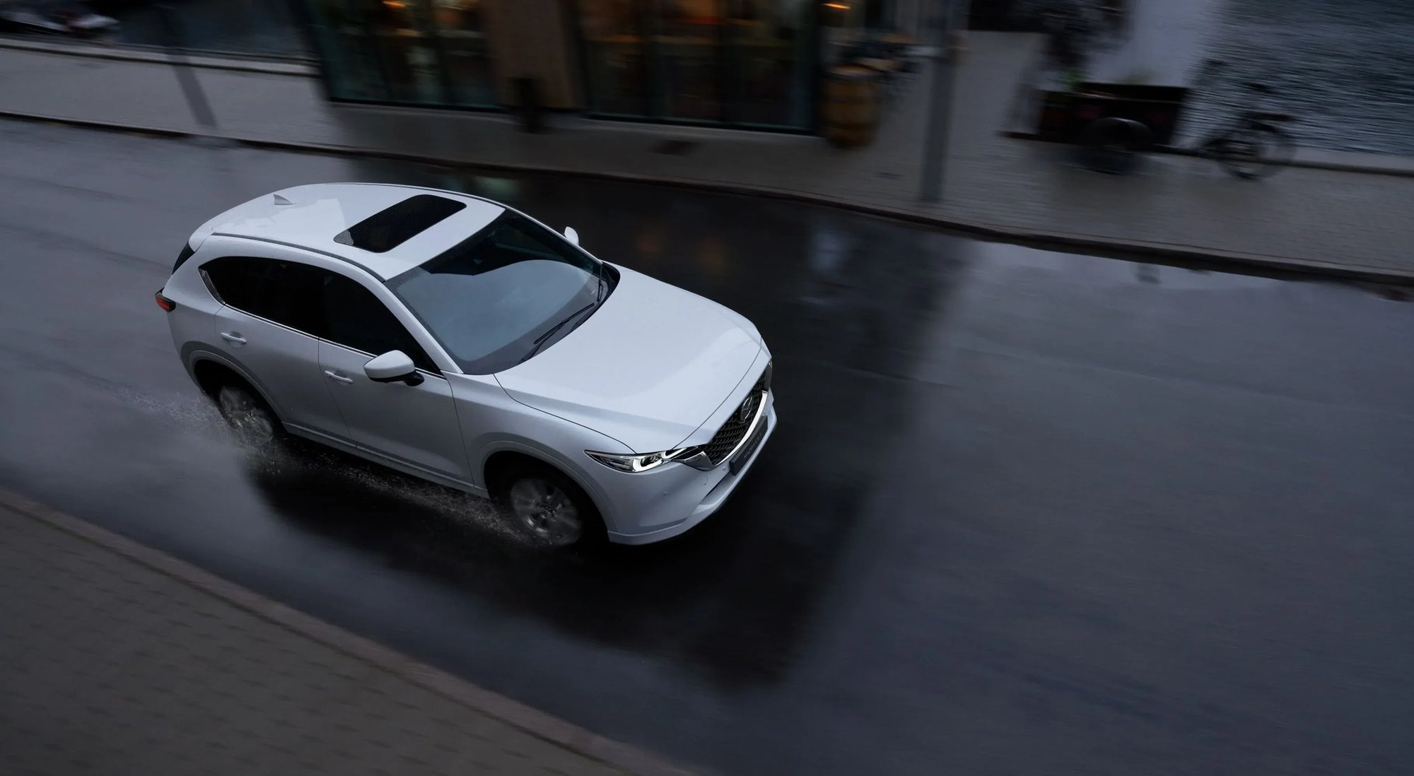 Mazda-CX-5-gallery-white_webp