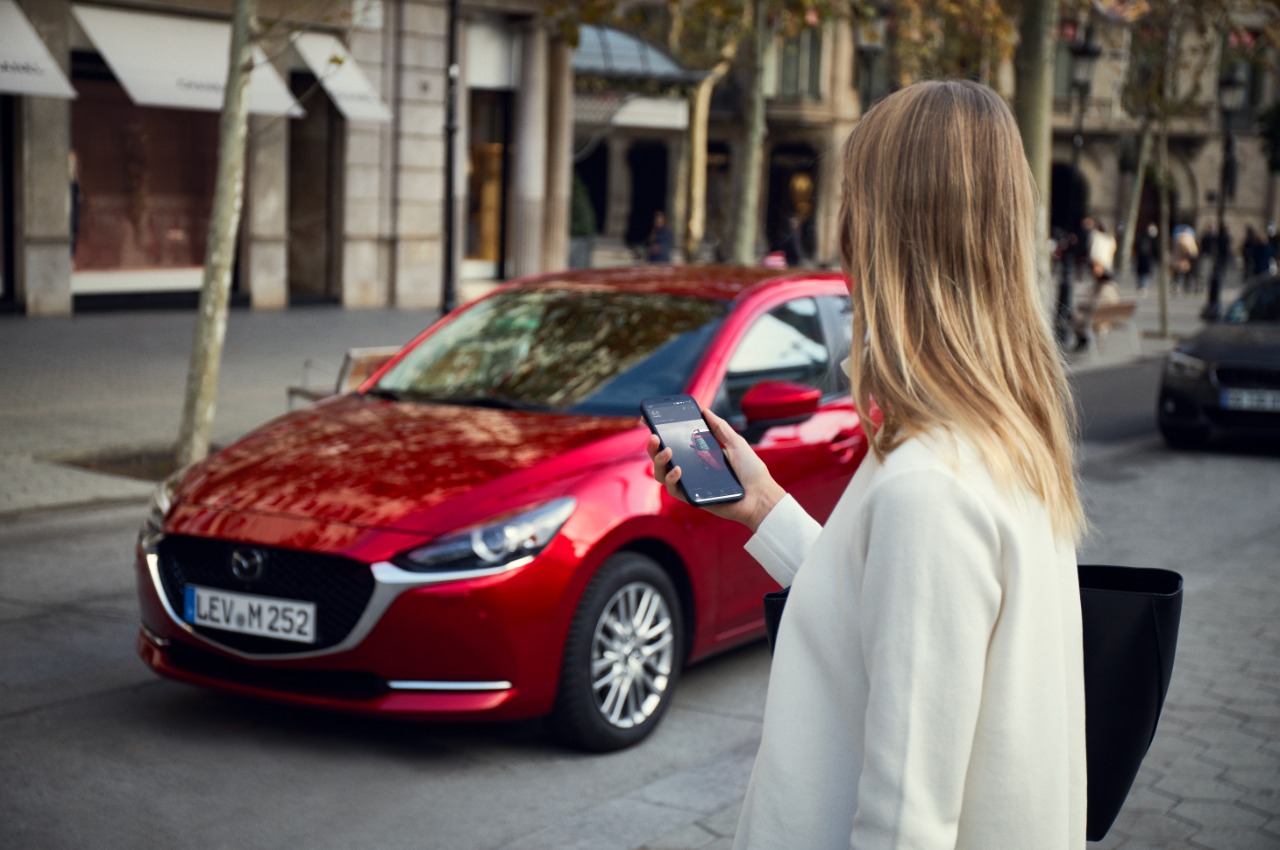 Mazda 2