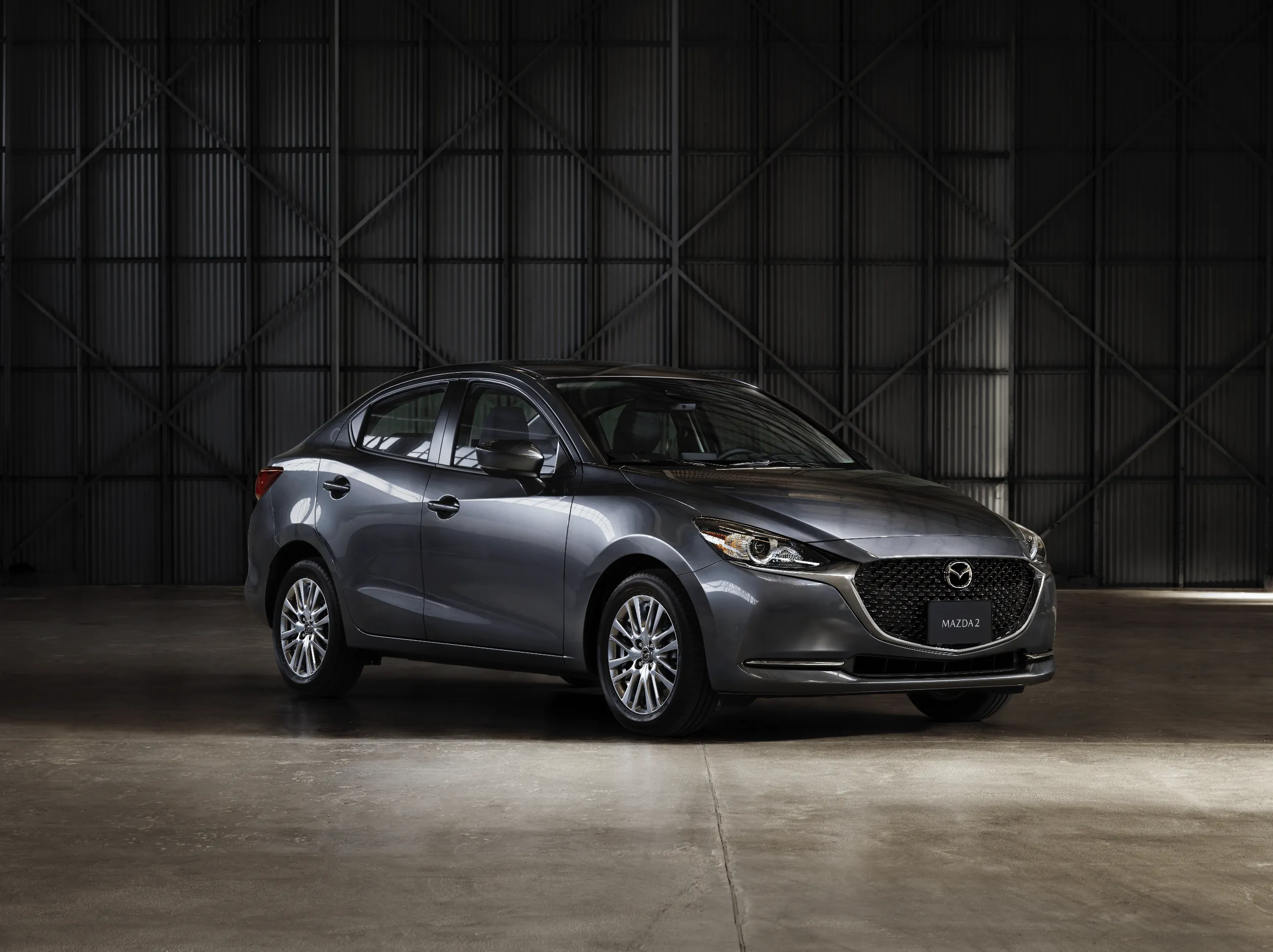 mazda2_1=gallery_webp